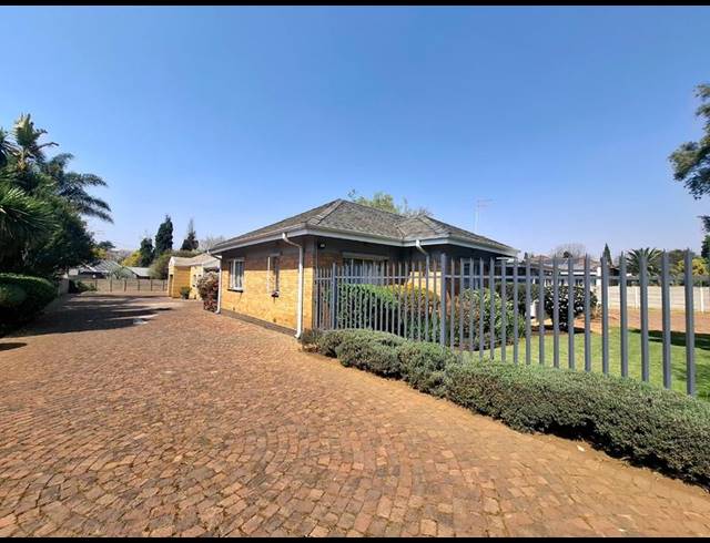 BUSINESS FOR SALE IN RYNFIELD